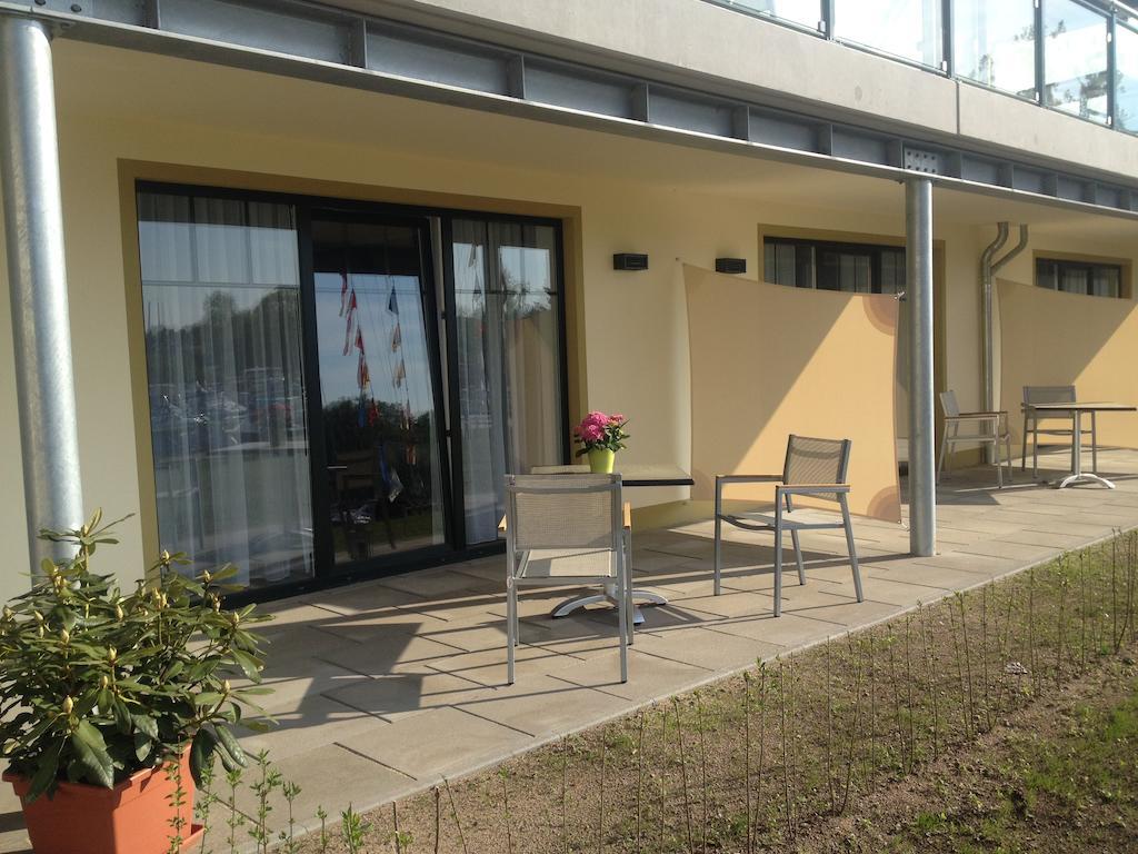 Aparthotel Am Heidensee Schwerin  Ruang foto